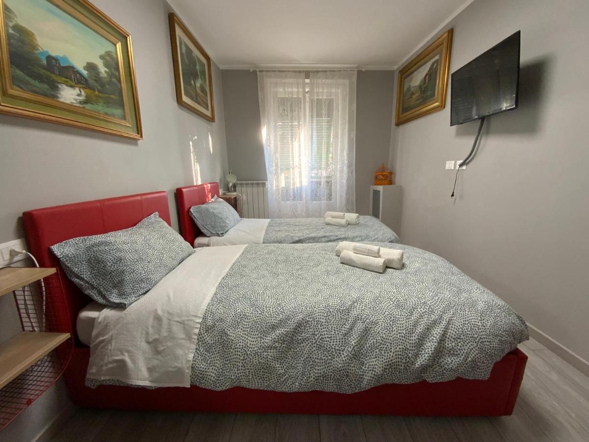 Casa Camelie Lägenhet Genua Exteriör bild