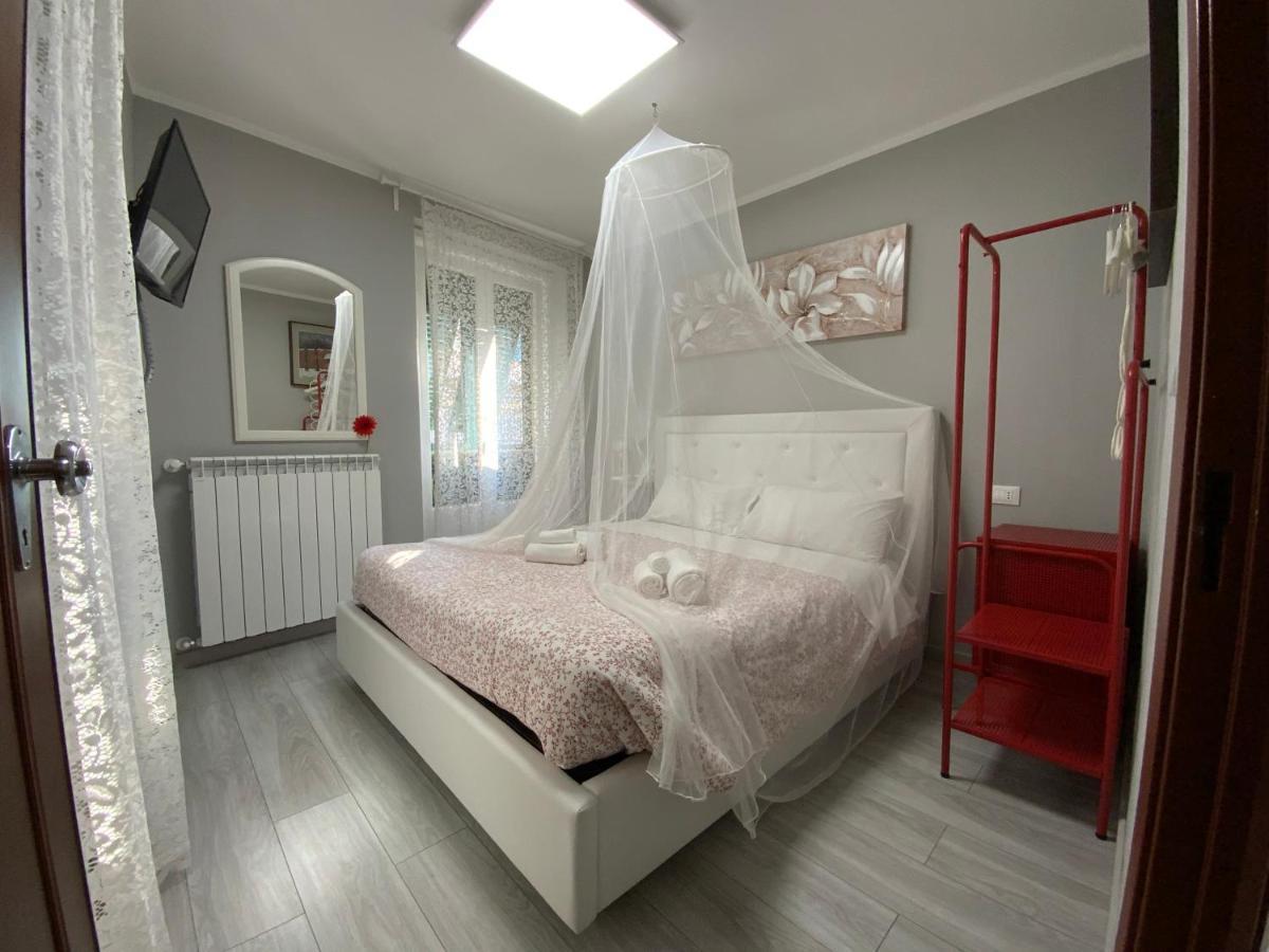 Casa Camelie Lägenhet Genua Exteriör bild