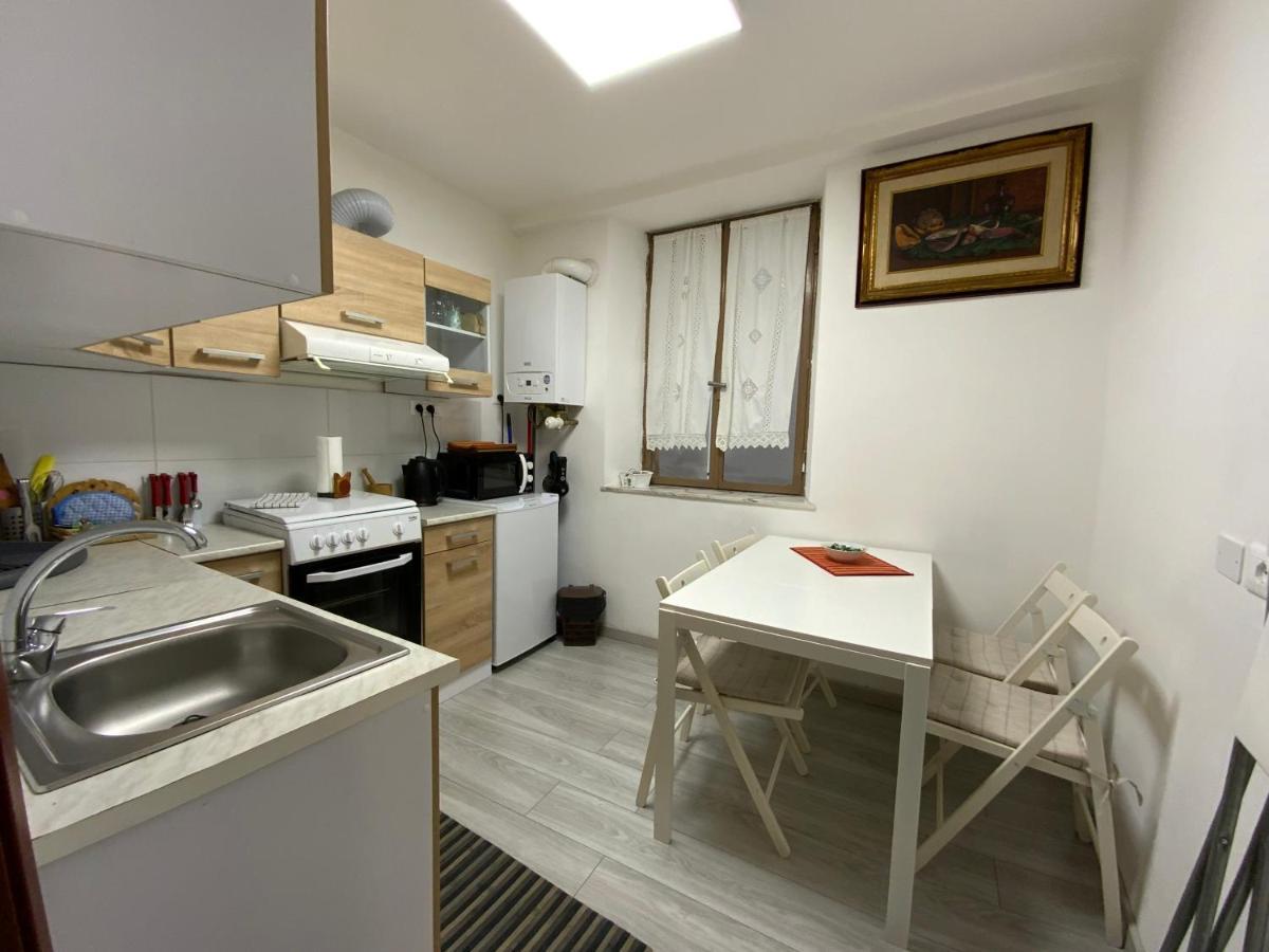 Casa Camelie Lägenhet Genua Exteriör bild