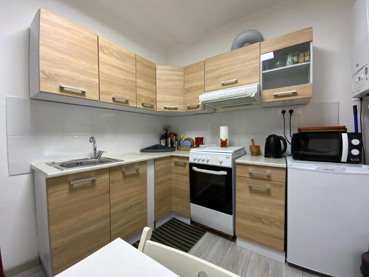 Casa Camelie Lägenhet Genua Exteriör bild